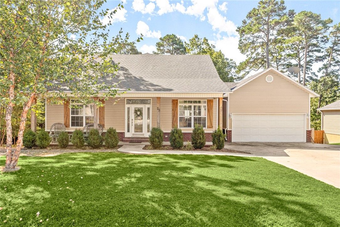 Property Photo:  23 Cumbrian Drive  AR 72714 