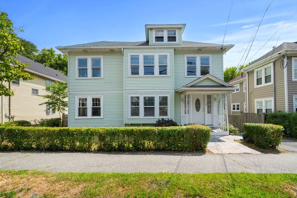 Property Photo:  14 Lake  MA 02474 