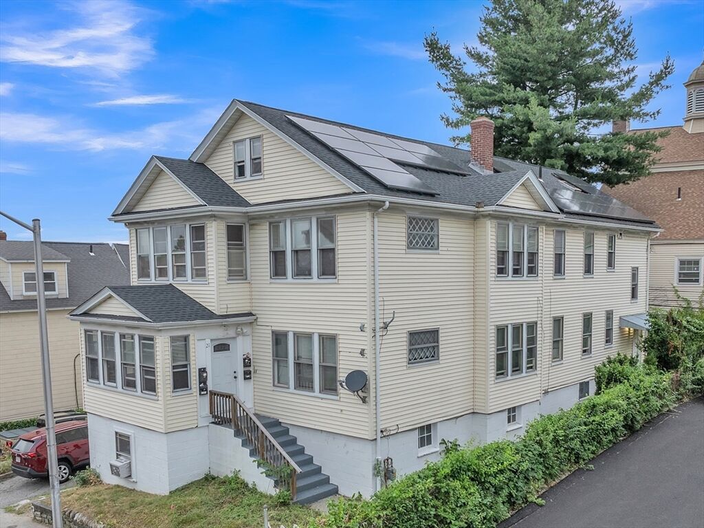 Property Photo: 21 Dorchester St MA 01604