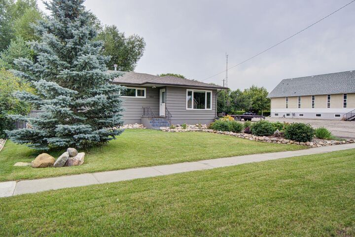 Photo de la propriété: 351 49 Avenue W AB T0L 0T0