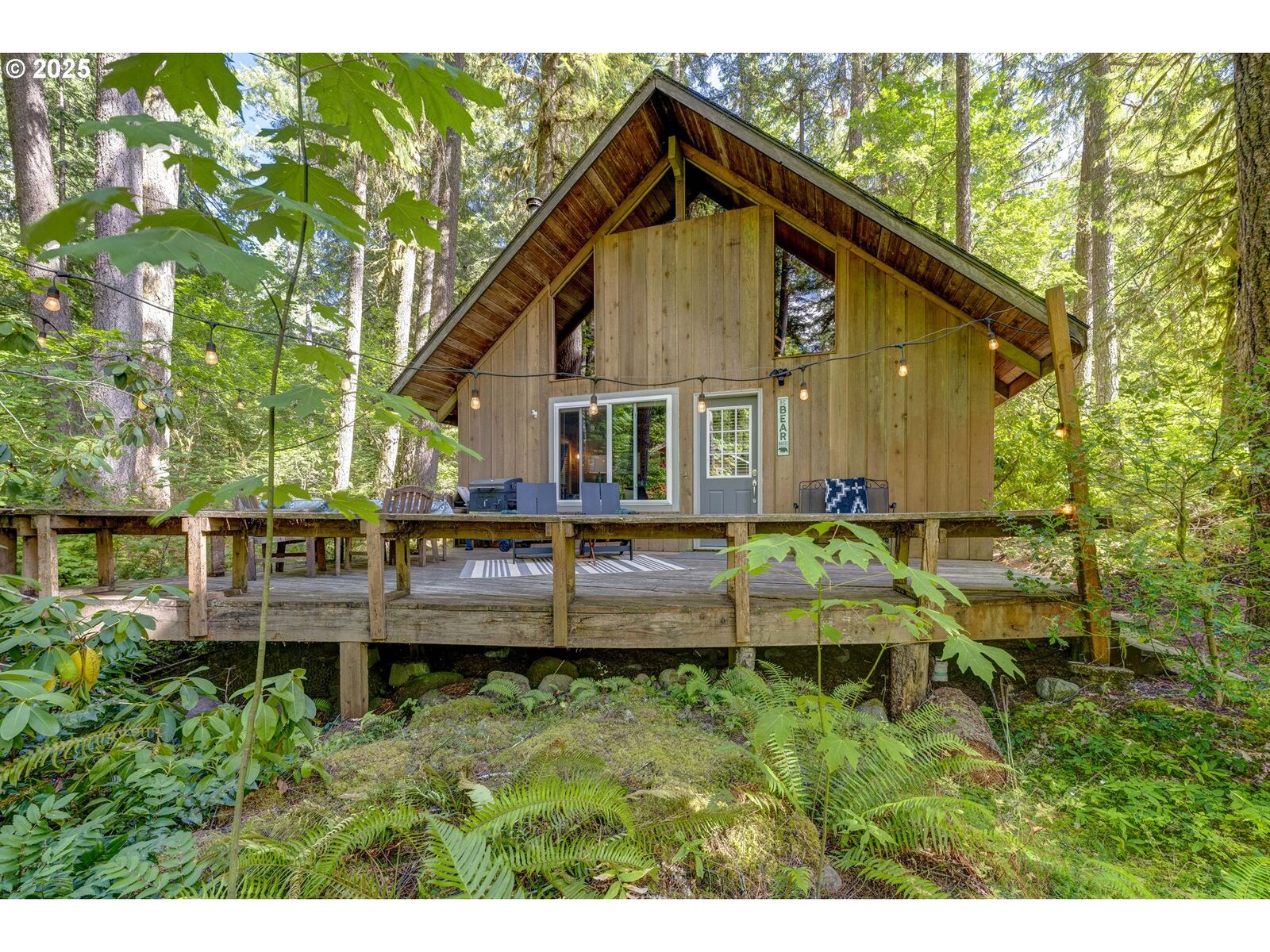 Property Photo:  24790 E Hofeldt Dr  OR 97049 