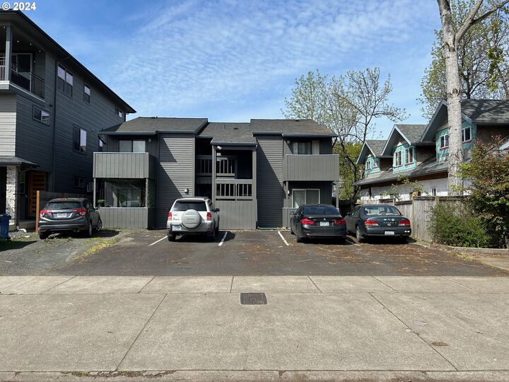 1640 Mill St  Eugene OR 97401 photo