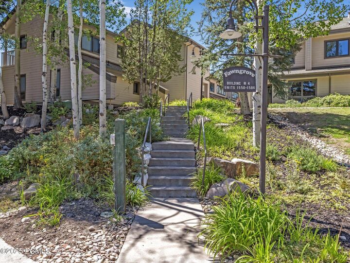 Property Photo: 1574 N Deer Valley Drive N Drive UT 84060