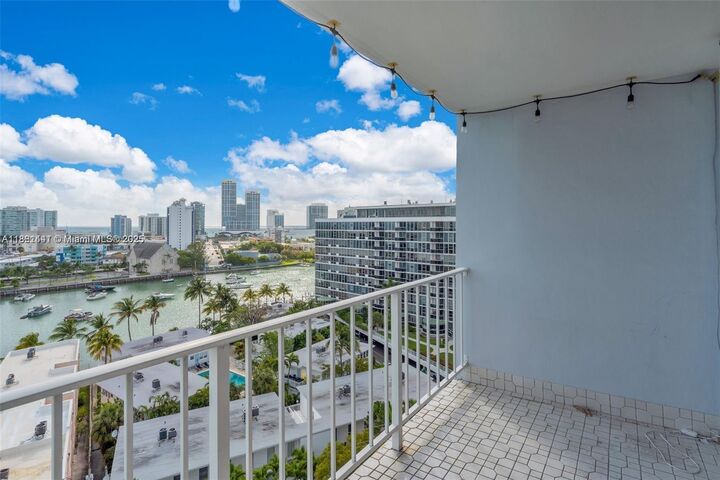 Property Photo: 6900 Bay Dr 11F FL 33141
