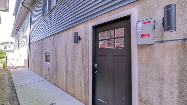 Property Photo: 8 N Cambridge Ave Ave NJ 08406
