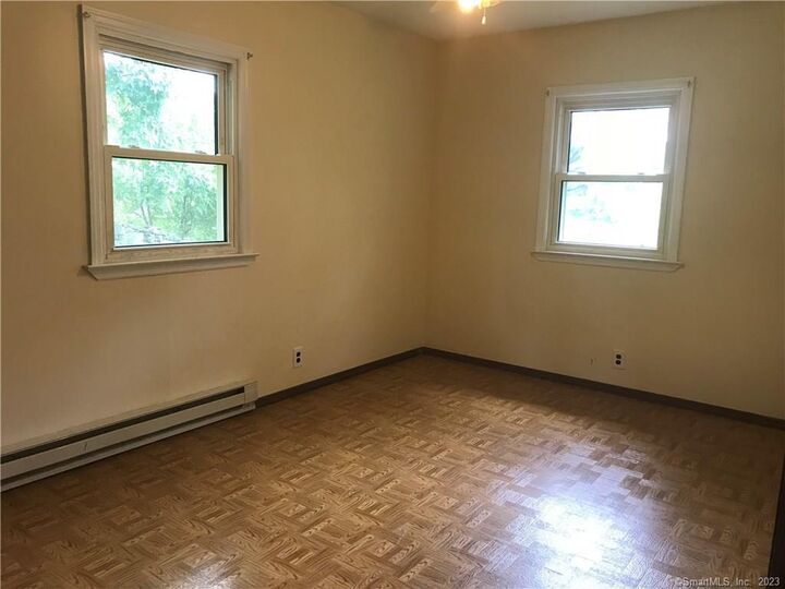 Property Photo:  1 Fair Lane  CT 06812 