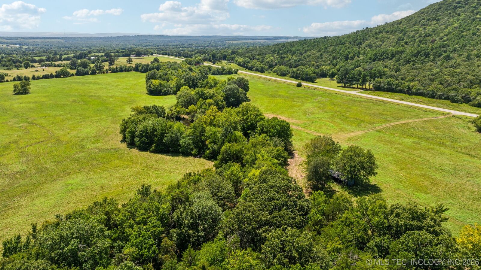 Property Photo:  3663 N Hwy 82 Highway  OK 74563 