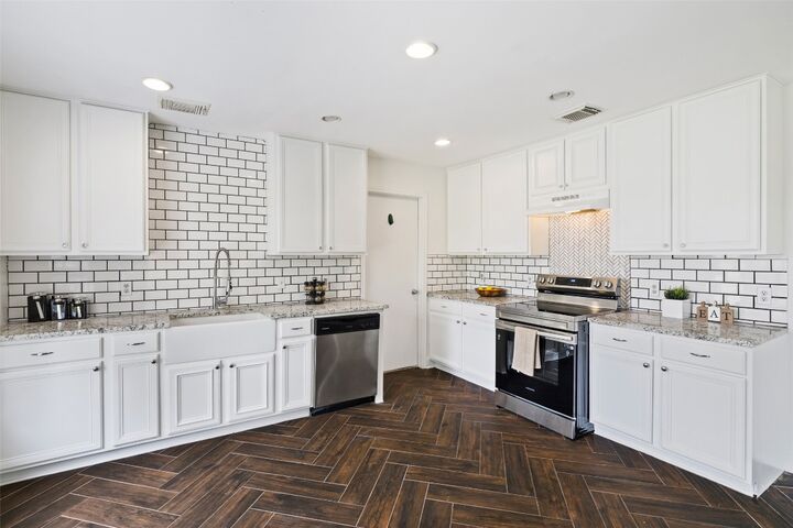 2020 Ridgemont Lane  Kyle TX 78640 photo