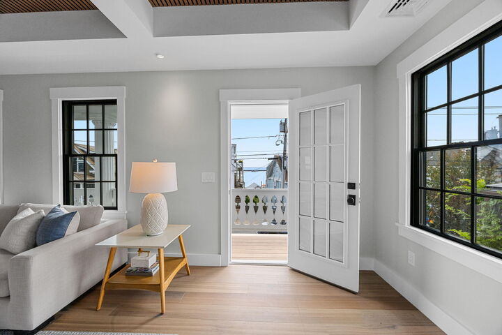 Property Photo: 404 Commercial Street 2 MA 02657