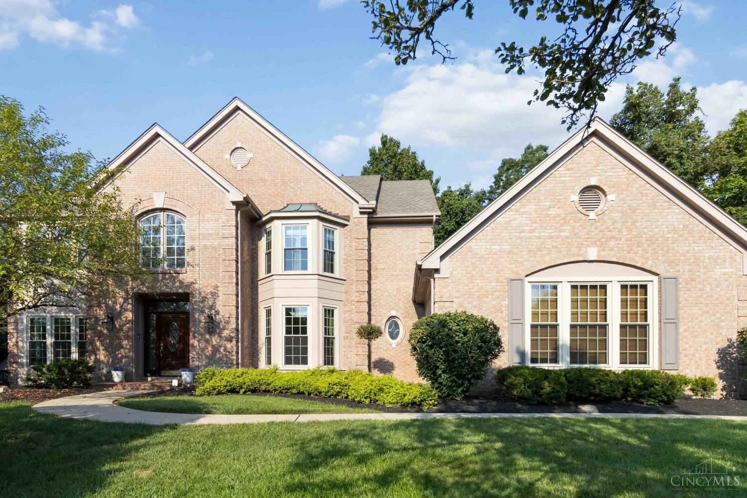 Property Photo: 5087 Village Drive OH 45244
