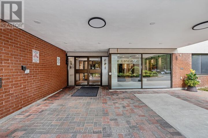 Photo de la propriété: 225 Alvin Road 111 ON K1K 4H6