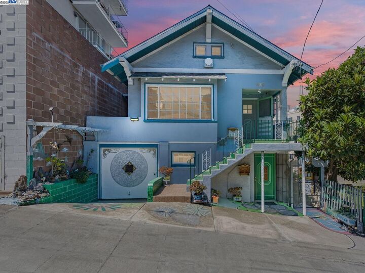 Property Photo:  473 Newton Ave  CA 94606 