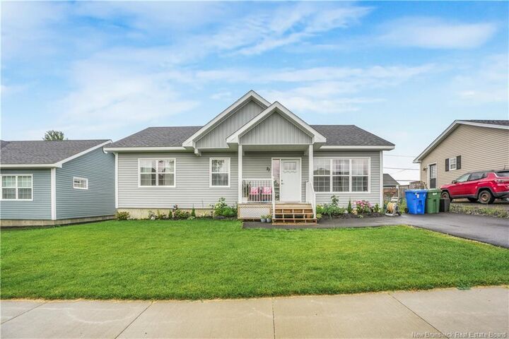 Property Photo:  27 Aiden Street  NB E3G 0E3 