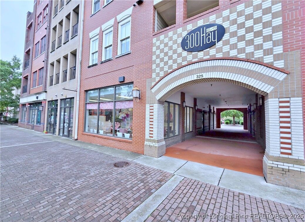 Property Photo: 325 Hay Street 307 NC 28301