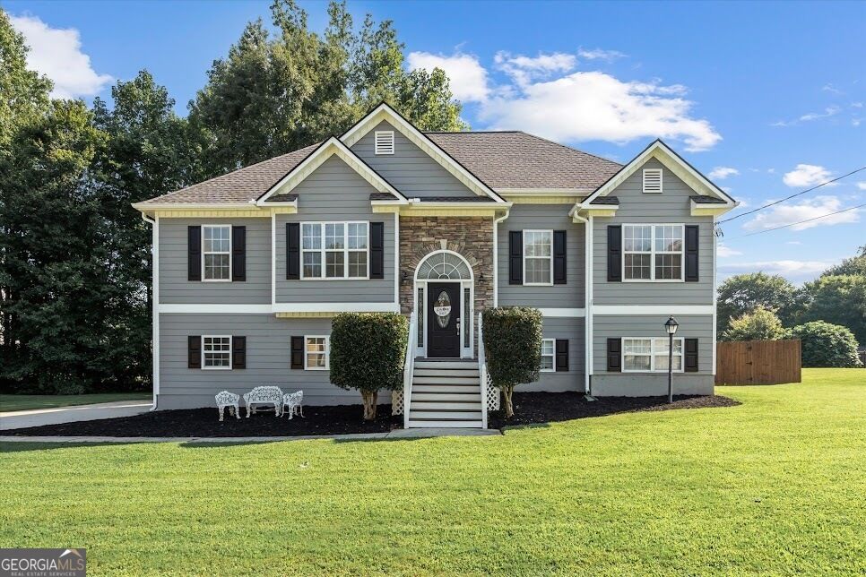 Property Photo:  943 Creek Run Place  GA 30179 