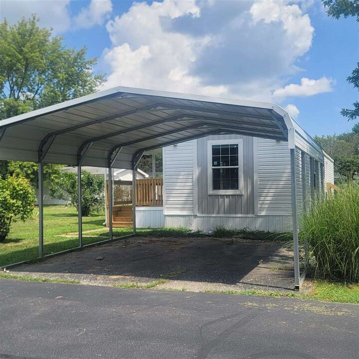 Property Photo:  13 Fairoaks Drive  IN 47374 