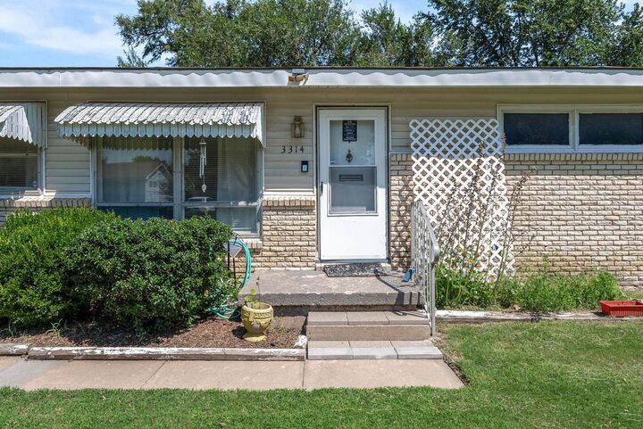 Property Photo:  3314 S Chase Ave  KS 67217 