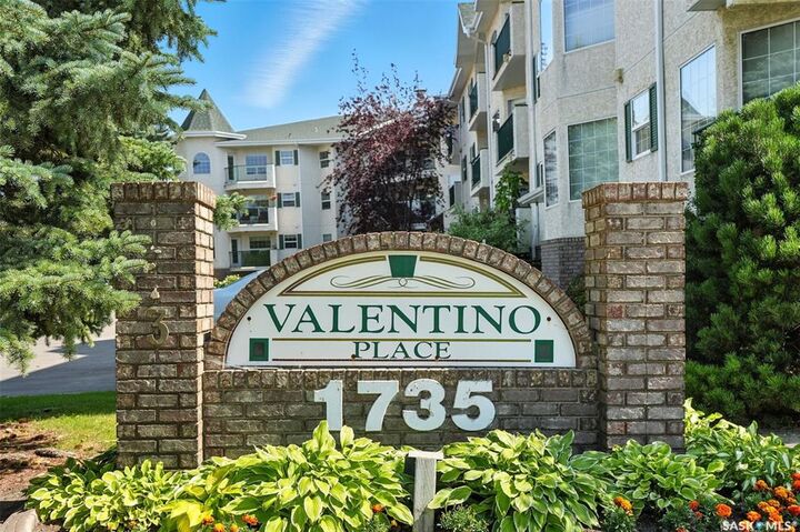 Property Photo:  1735 McKercher Drive 208  SK S7H 5N6 