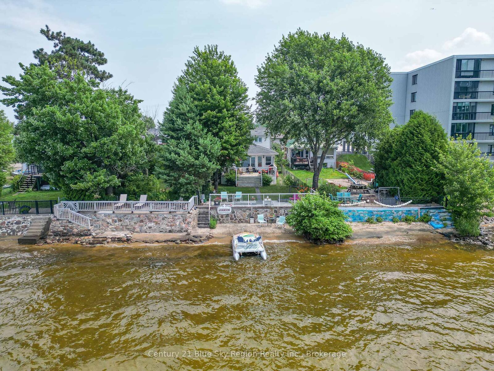 Property Photo: 419 William Street ON P1A 1X6