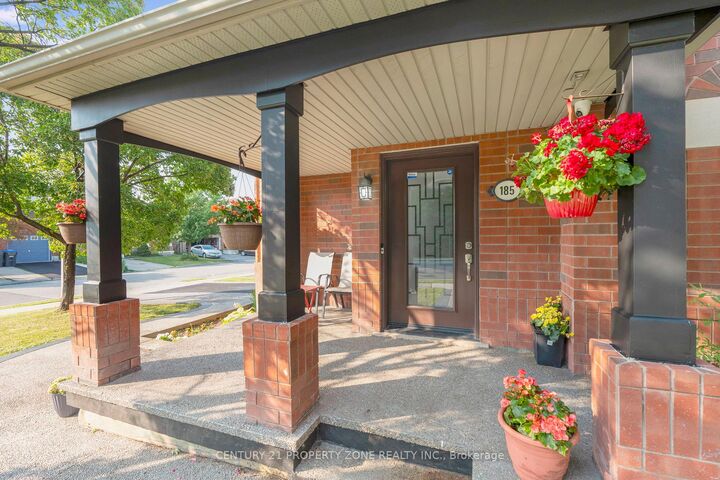 Property Photo:  185 Brisdale Drive  ON L7A 2T2 