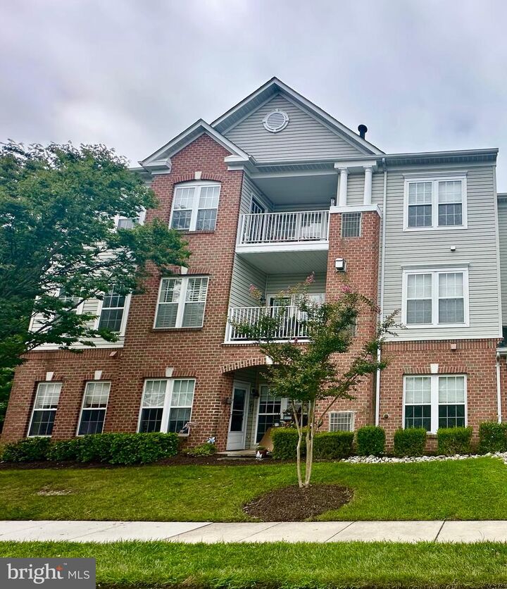 Property Photo:  4932 Brightleaf Court 4932  MD 21237 