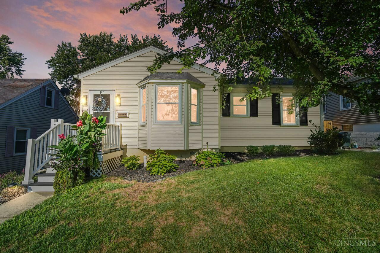 Property Photo: 107 Farview Avenue OH 45036