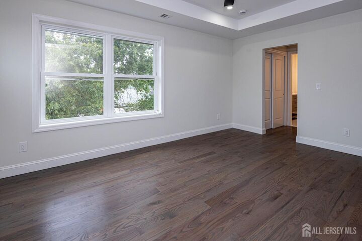 19 John Street  Sayreville NJ 08872 photo