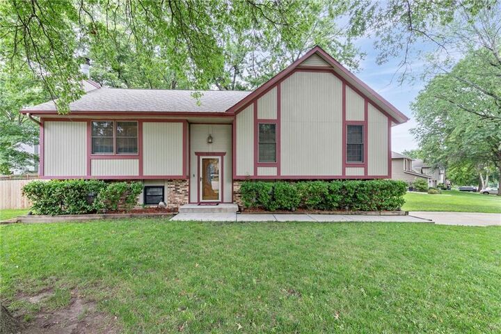 15710 W 128th Street  Olathe KS 66062 photo
