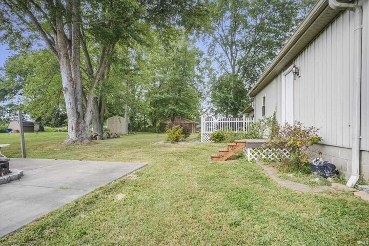 Property Photo:  6220 Kremer Road  IN 47720 