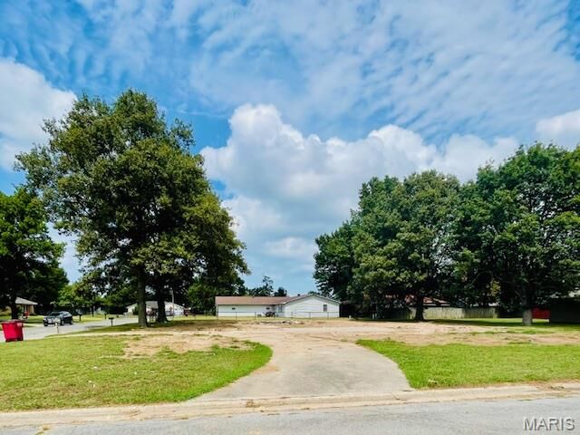 Property Photo:  902 Arapahoe Street  MO 63801 