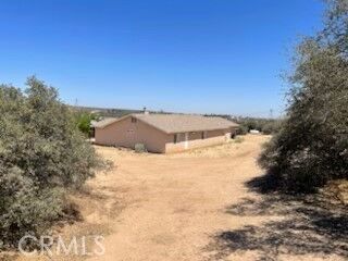 Property Photo:  11221 Omelveny Road  CA 92344 