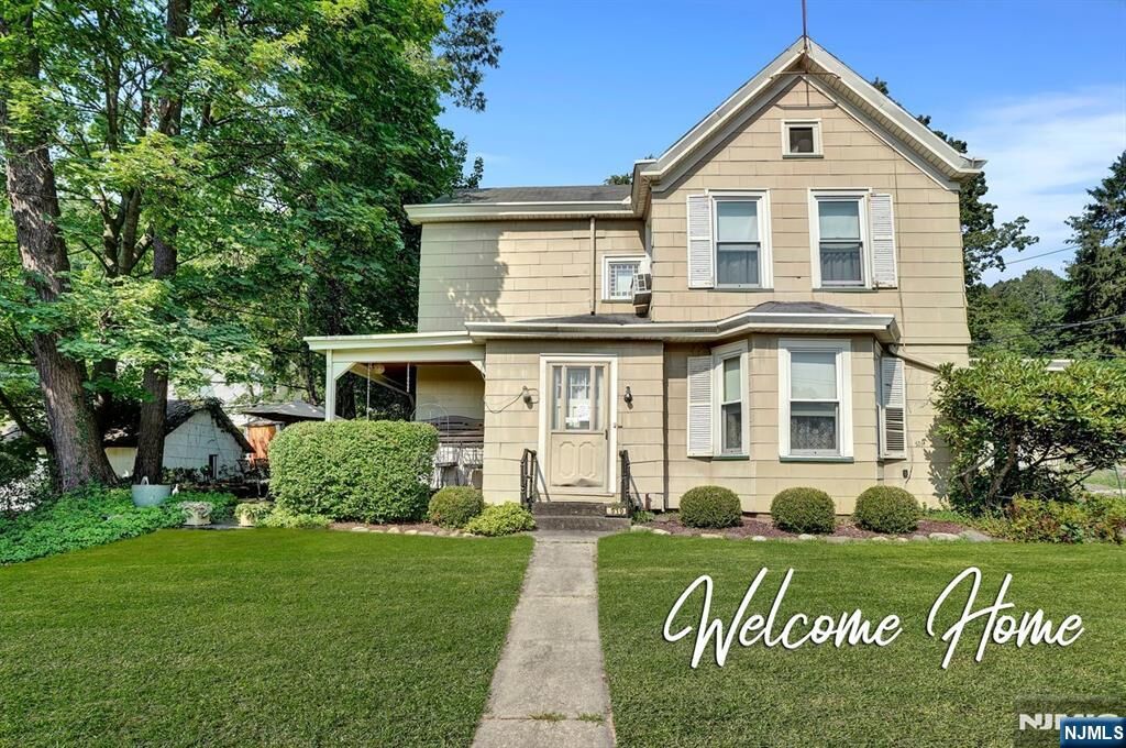 Property Photo: 510 Goffle Road NJ 07506