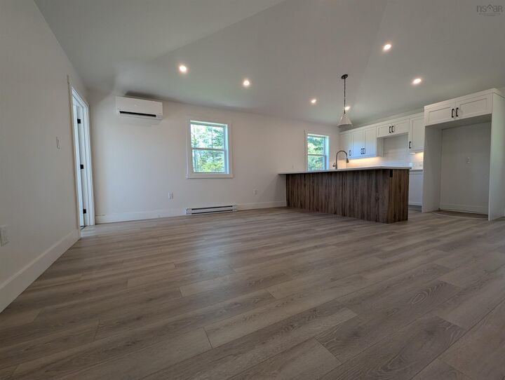 Property Photo: 6 Shadebush Walk NS B4E 0X8