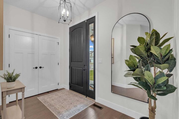Photo de la propriété:  60 Thompson Crescent  AB T4P 0N8 