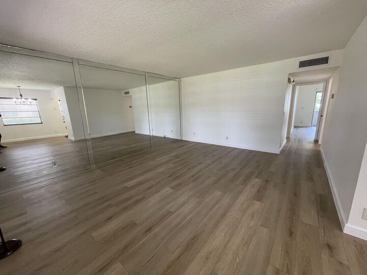 Property Photo: 306 Burgundy G FL 33484