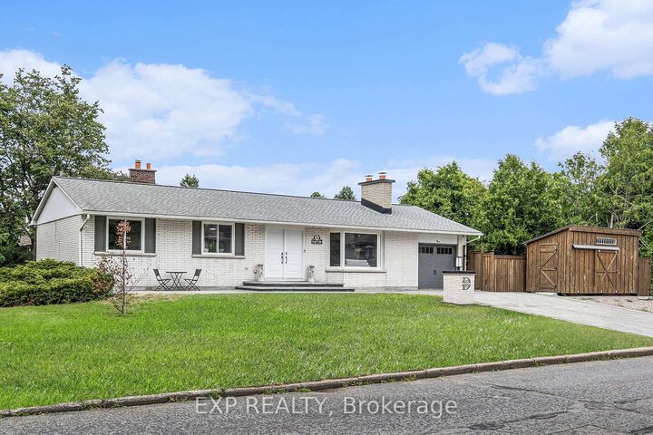 Property Photo:  3 St Remy Drive  ON K2J 1A4 