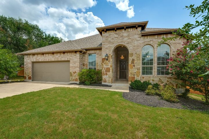 433 Stoney Point Road  Austin TX 78737 photo