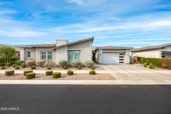 Property Photo: 10420 E Trillium Avenue AZ 85212