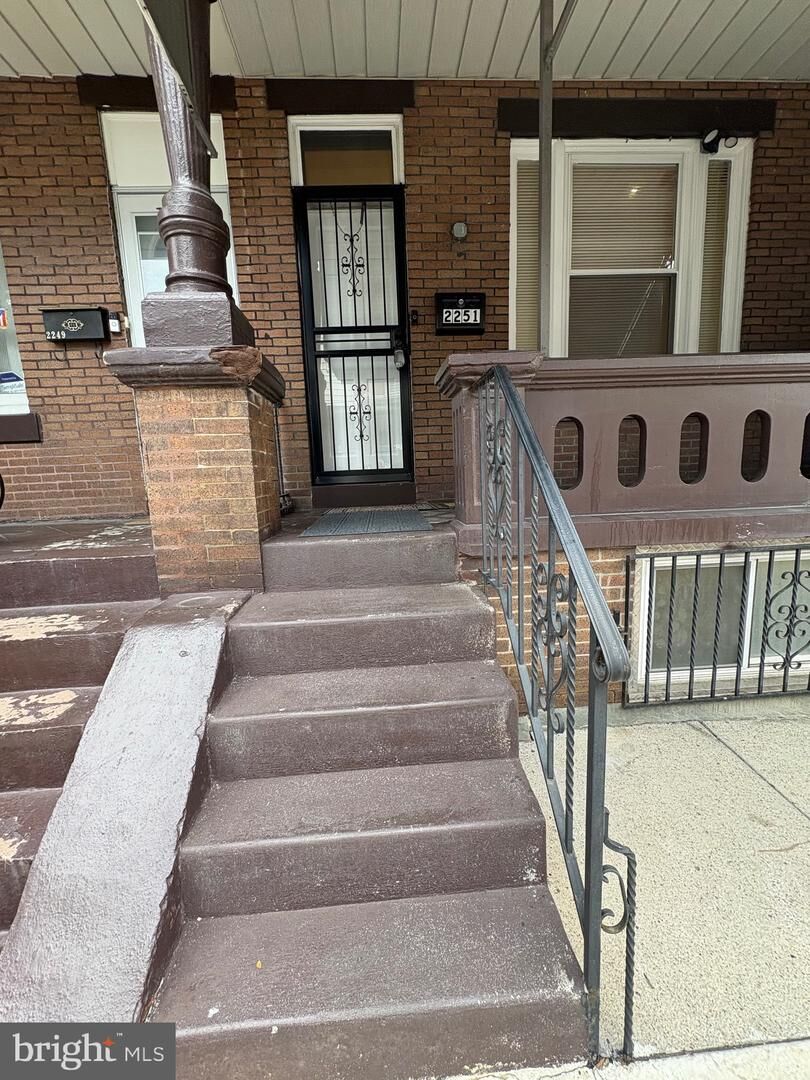 Property Photo:  2251 S Hemberger Street  PA 19145 