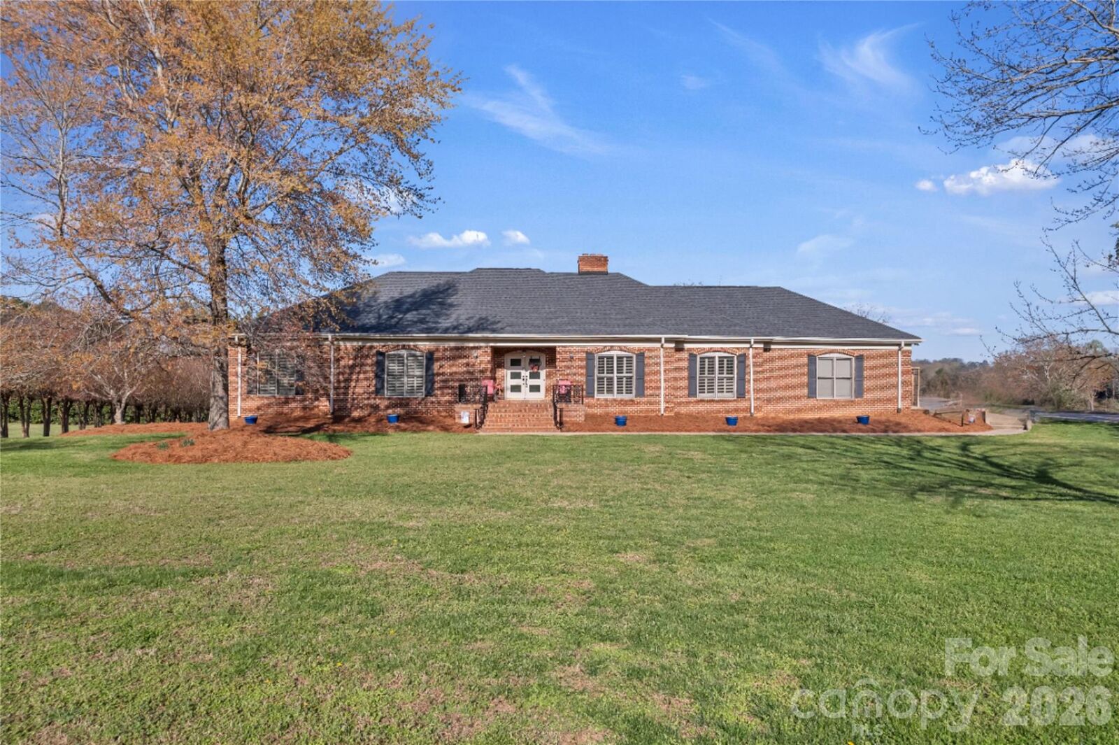 Property Photo:  2207 Peninsula Avenue  NC 28150 