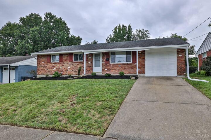 Property Photo: 5435 Lariat Drive OH 45238