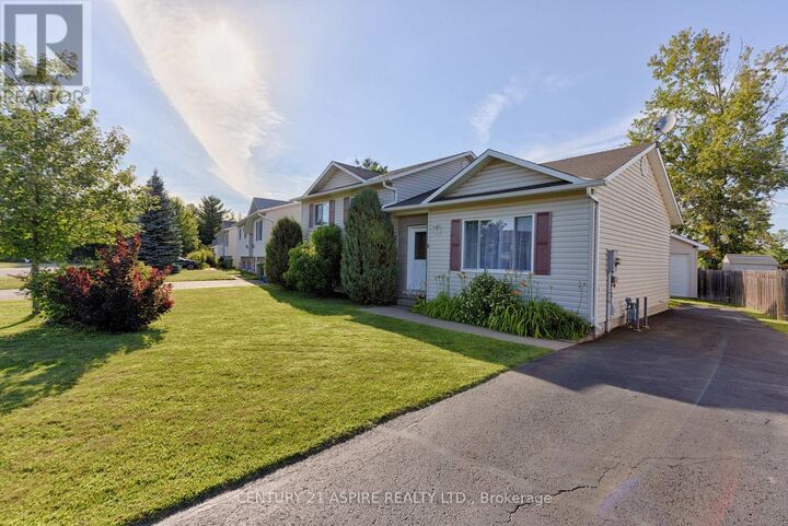 Property Photo: 6 Gerald Avenue ON K8H 2Y3