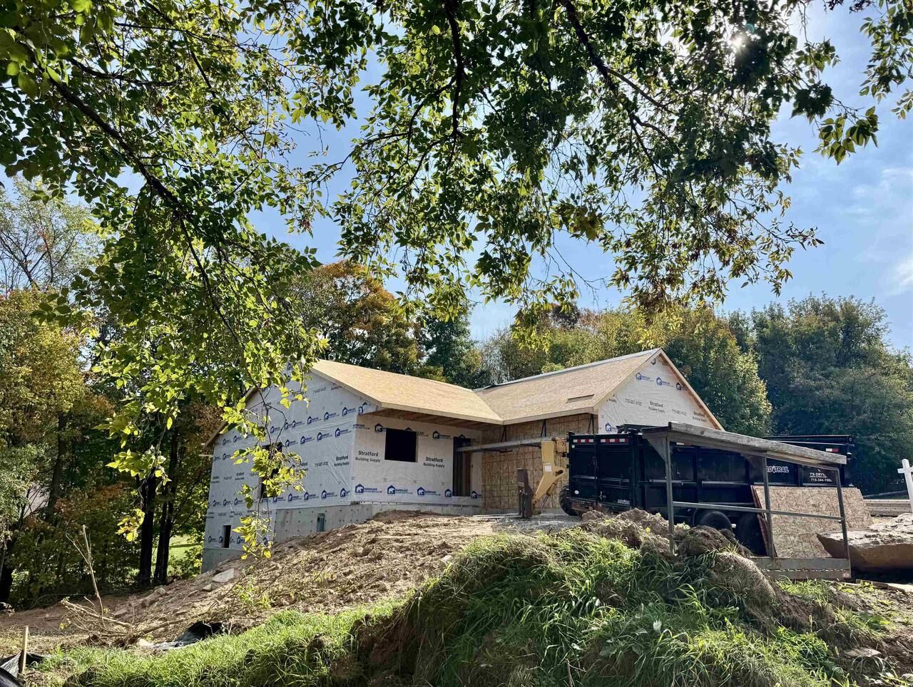 Property Photo:  704 Thornapple Street  WI 54448 