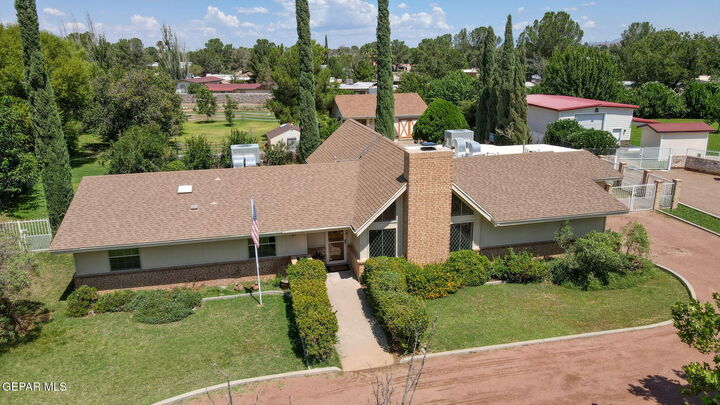 Property Photo: 5440 La Estancia Circle TX 79932
