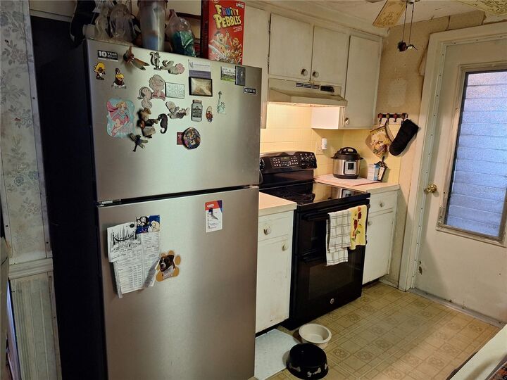 Property Photo: 5123 Mecaslin Drive FL 34652