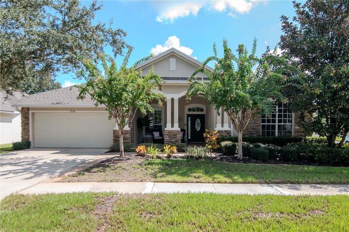 7204 Derwent Glen Circle  Land O Lakes FL 34637 photo