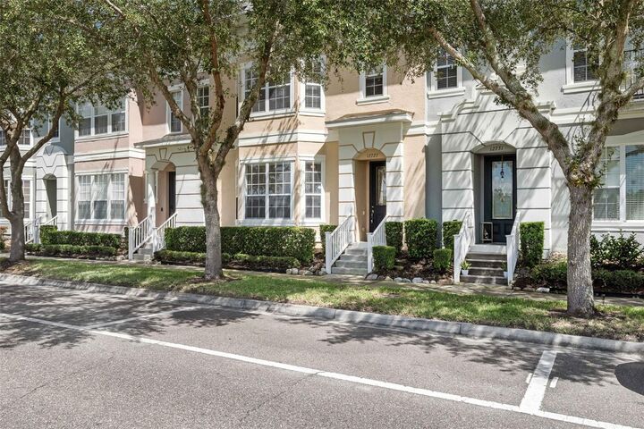 Property Photo: 12727 Tanja King Boulevard FL 32828