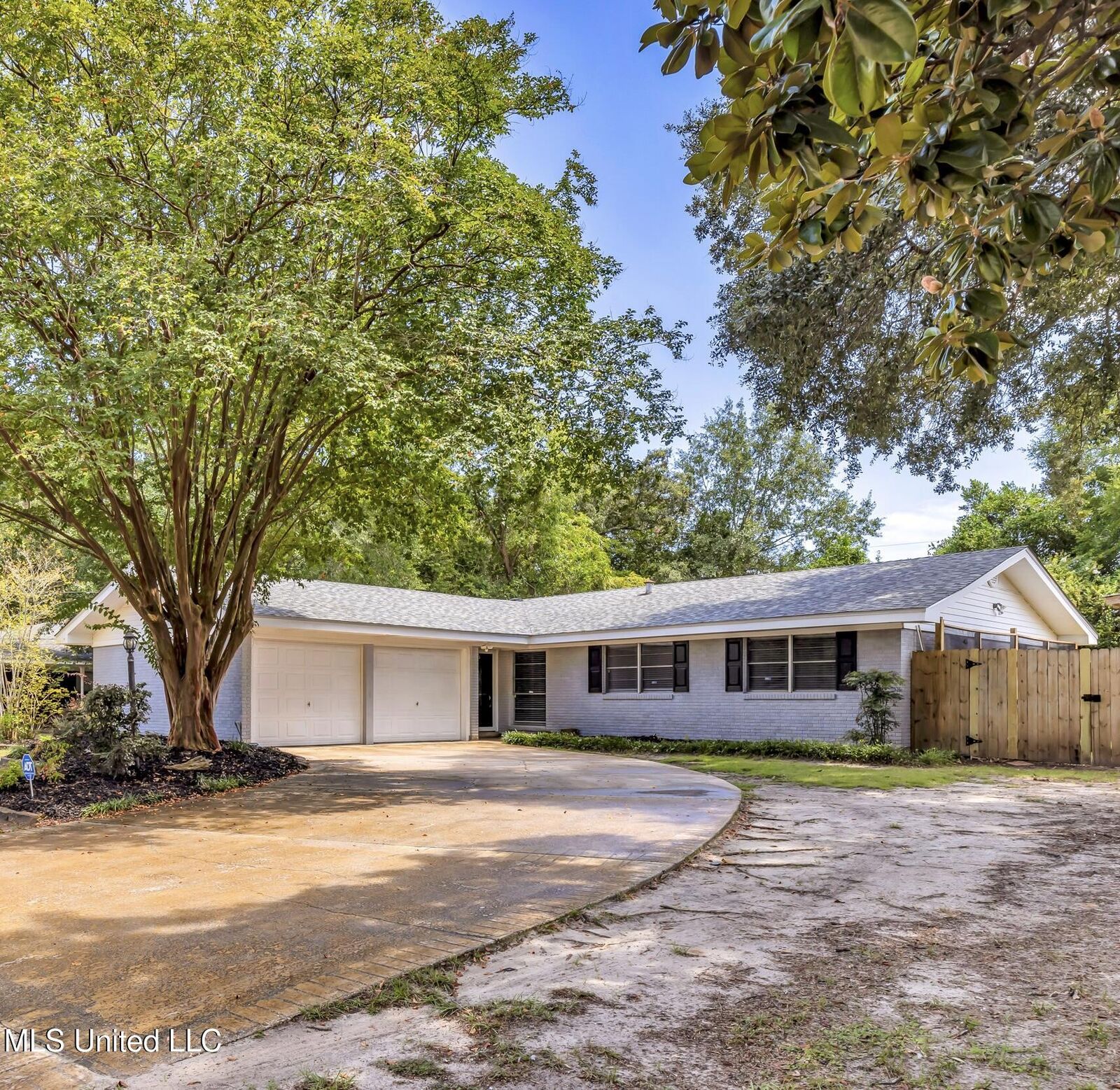 Property Photo: 2509 Randall Drive MS 39531