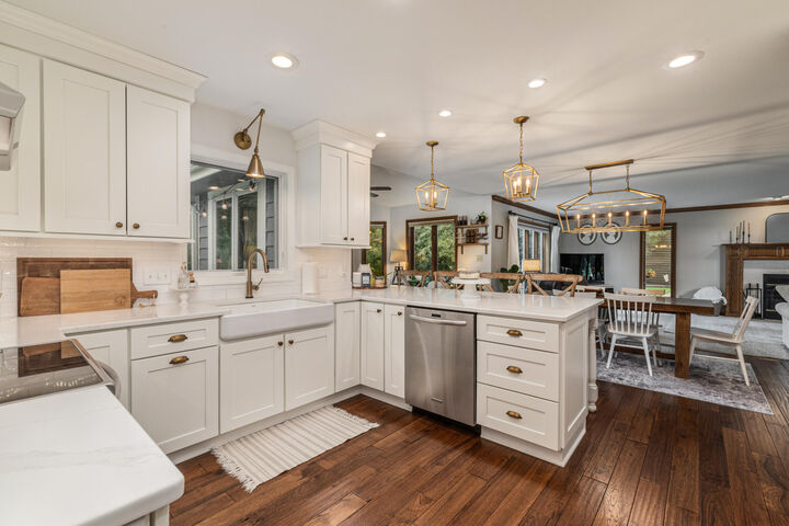 Property Photo: 353 Westfield Way WI 53072