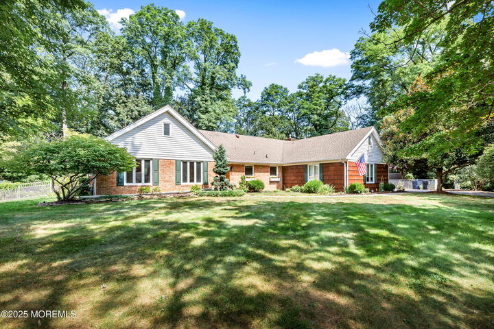 30 Packard Drive  Middletown NJ 07748 photo